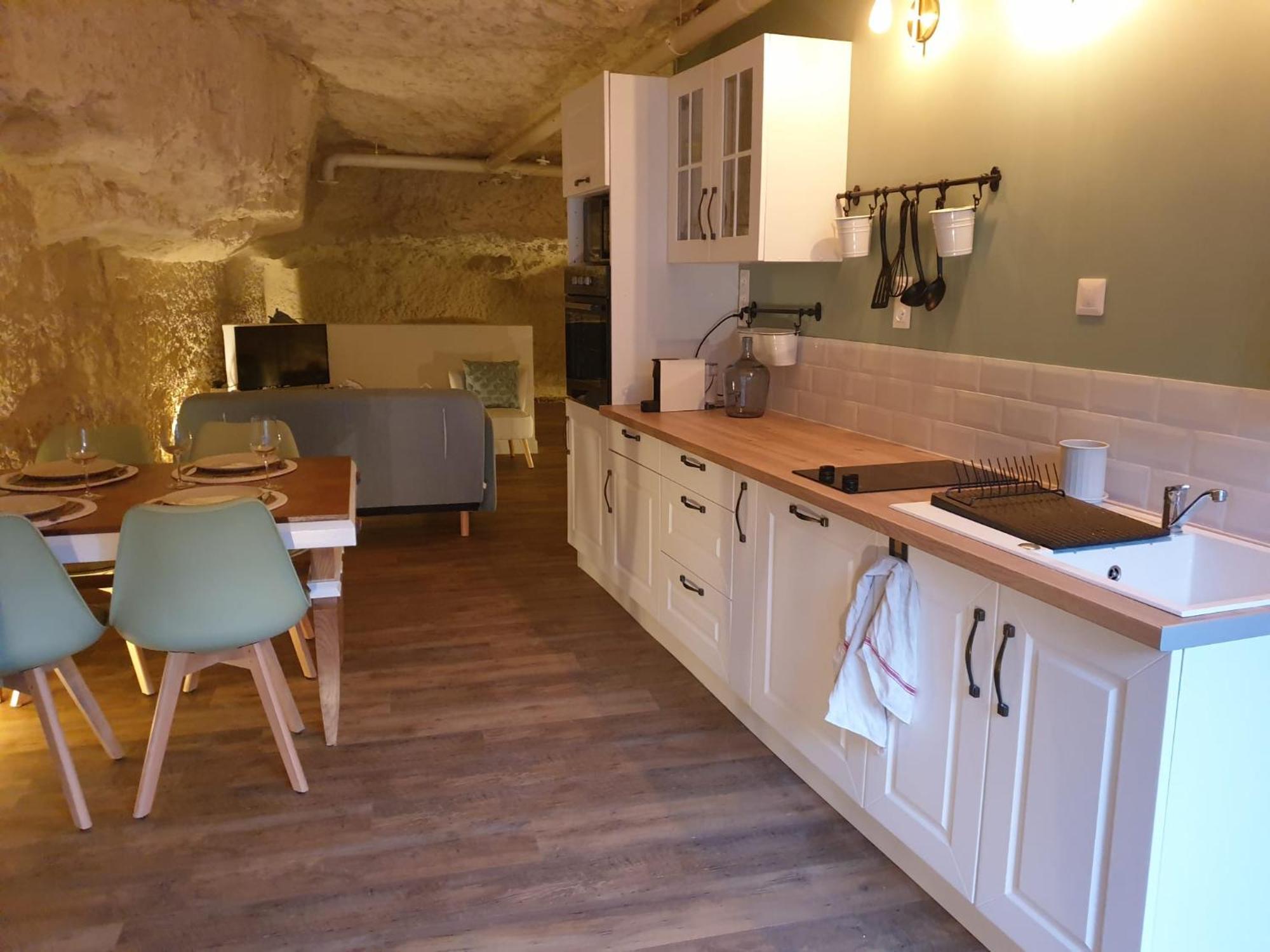La Grotte Du Bonheur Apartment Cangey Luaran gambar